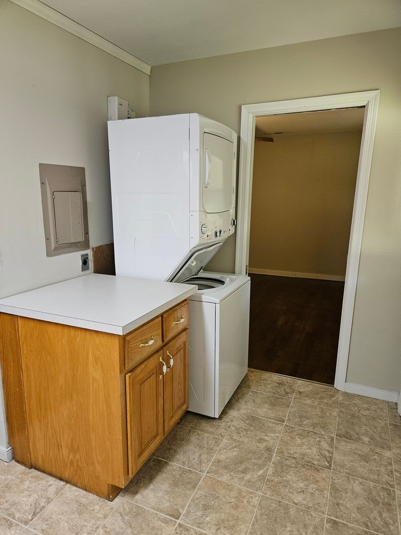 Charming Brick Rancher On Massive Lot Move In Ready – photo 4