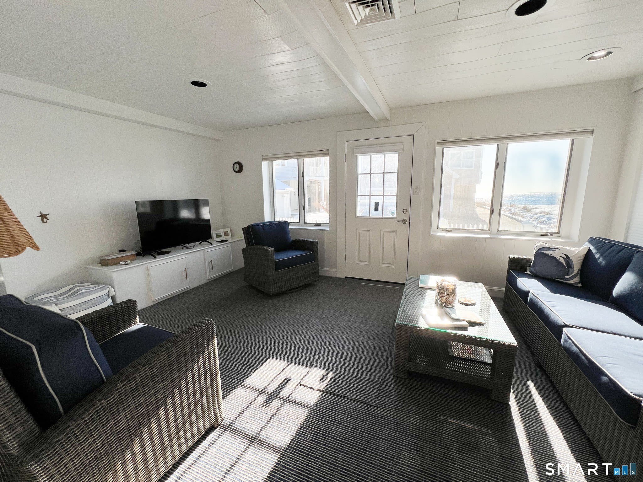 54 Milesfield Avenue – photo 4