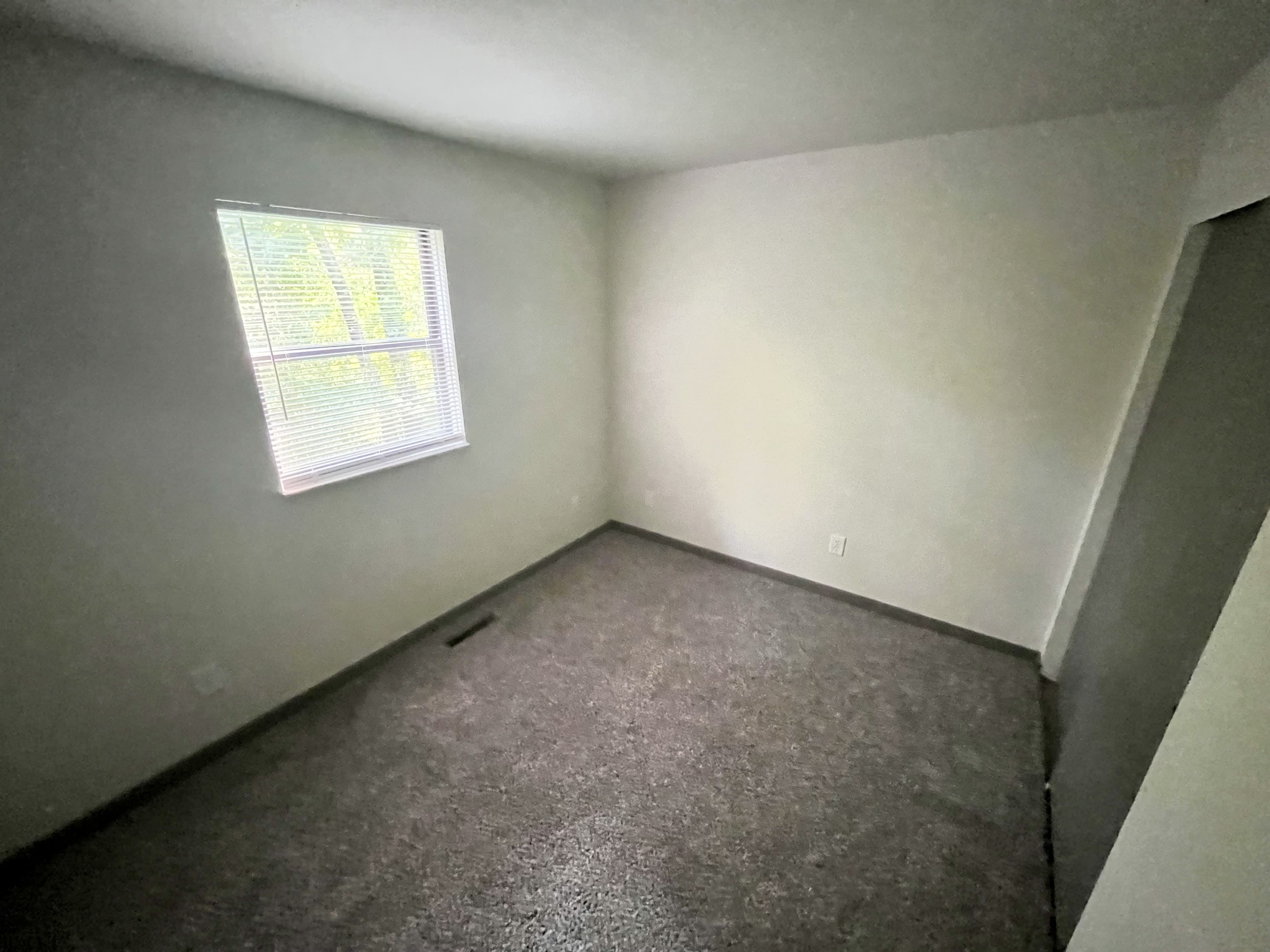 1052 Brandywine Boulevard – photo 2
