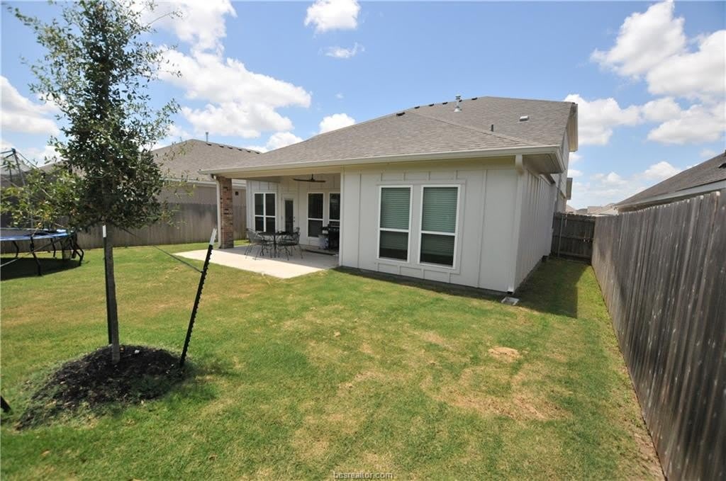 6215 Rockford Drive – photo 2