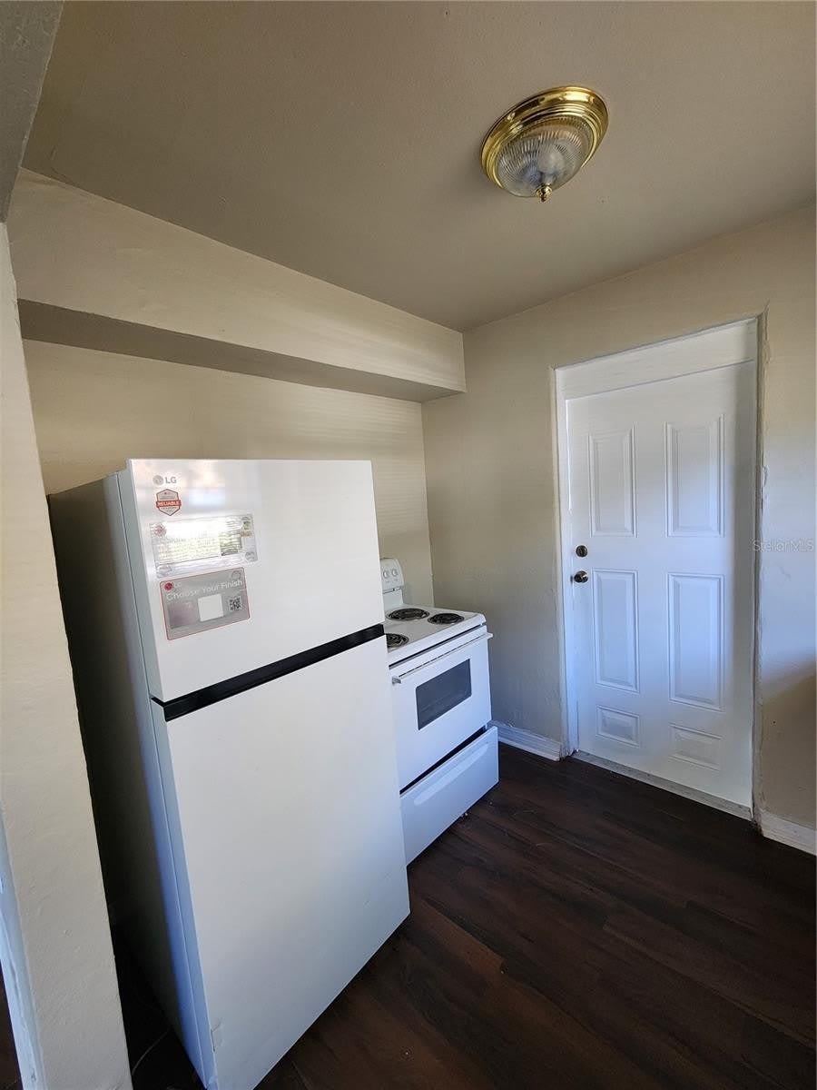 2219 HIGHLAND Street – photo 4