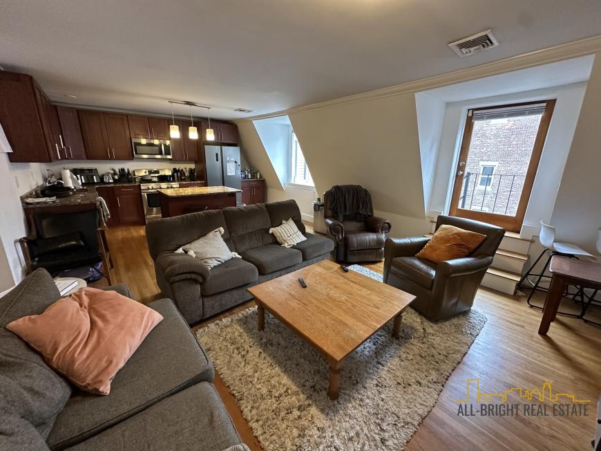 1798 Beacon St. – photo 5