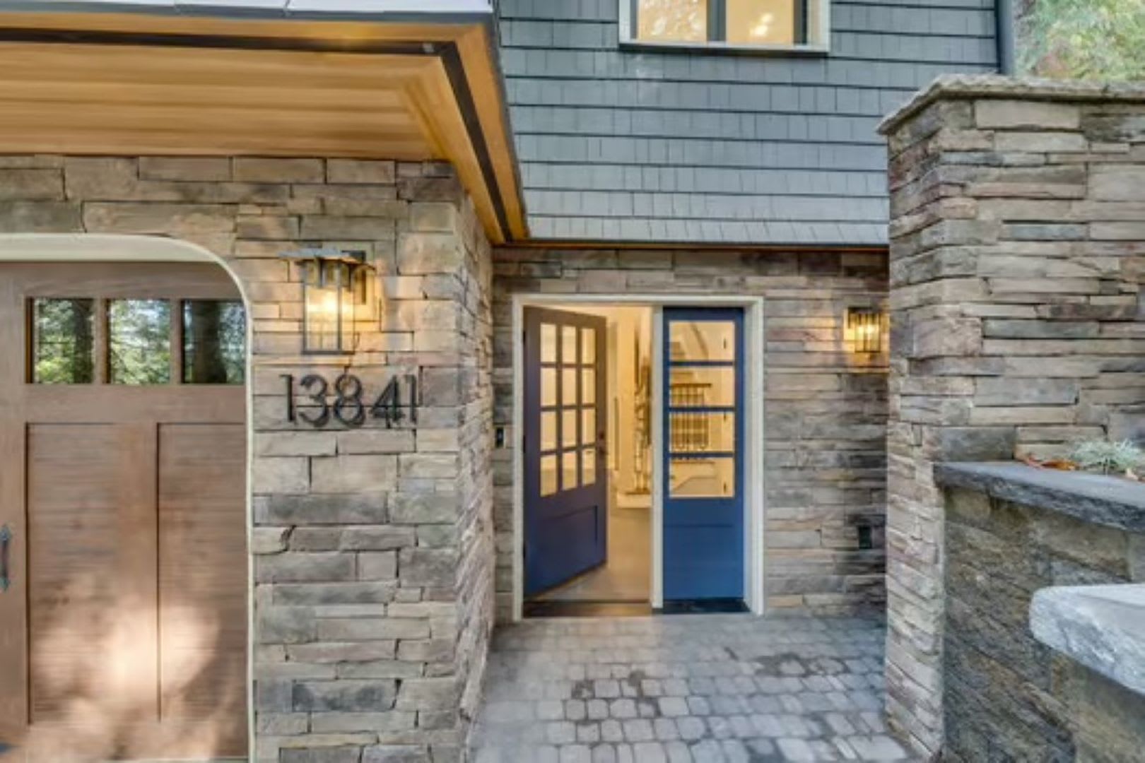 3Bd/3.5Ba Kirkland Home – photo 3
