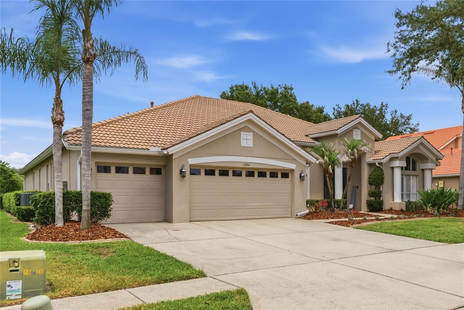 10266 ESTUARY Drive – photo 2