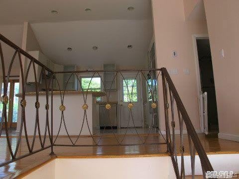 5 elm Street – photo 2