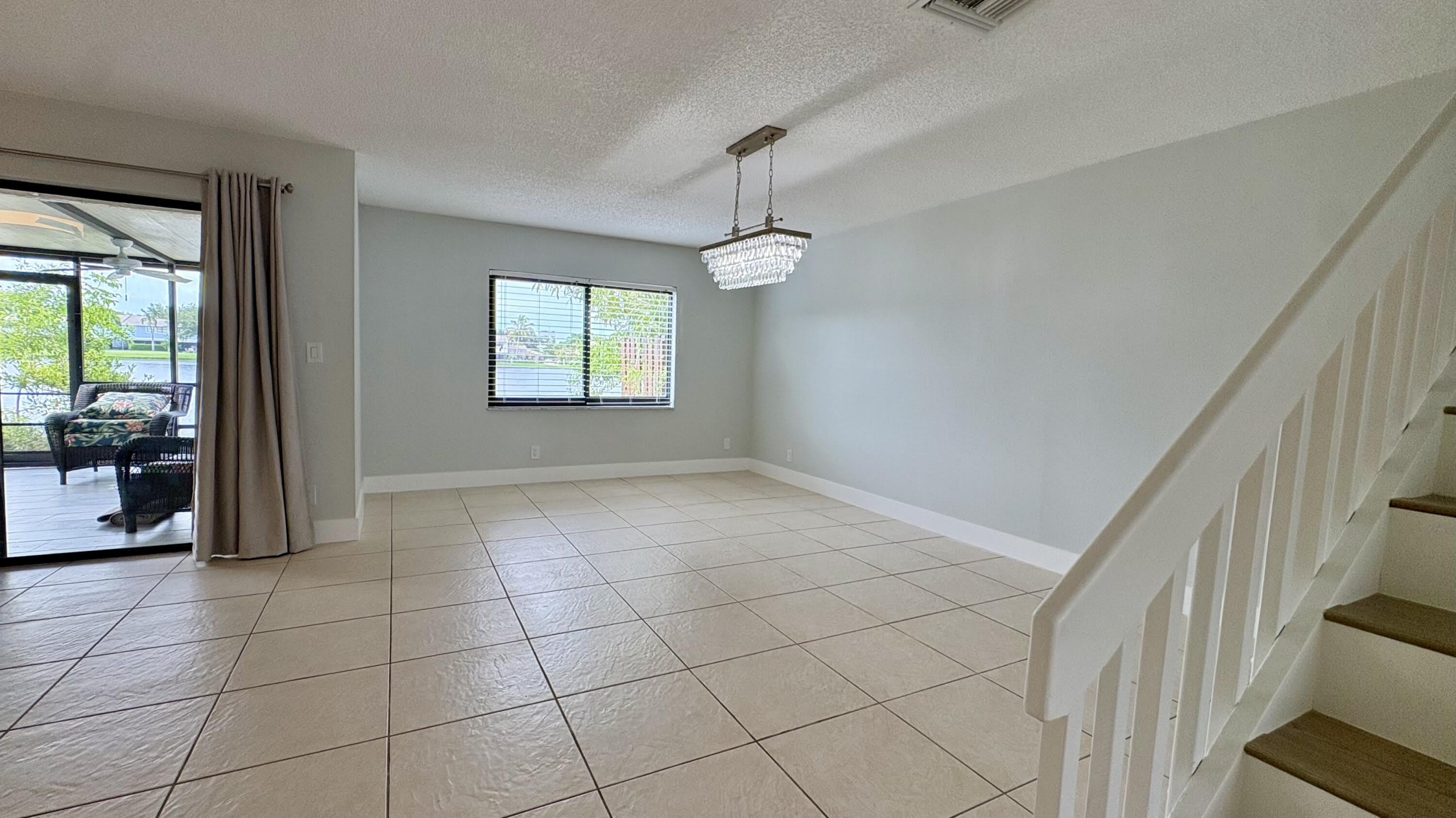 5325 TENNIS Lane – photo 4