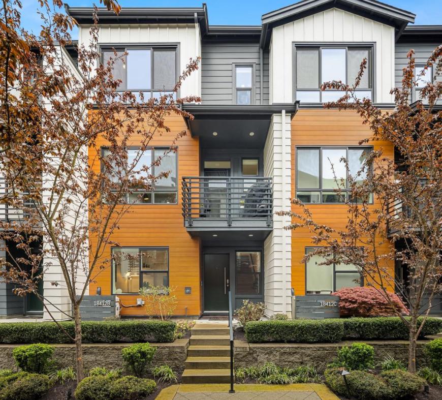 18412 96th Dr NE #B – photo 2