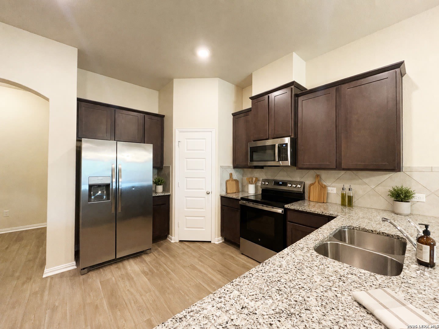 5435 Devils Gate – photo 3