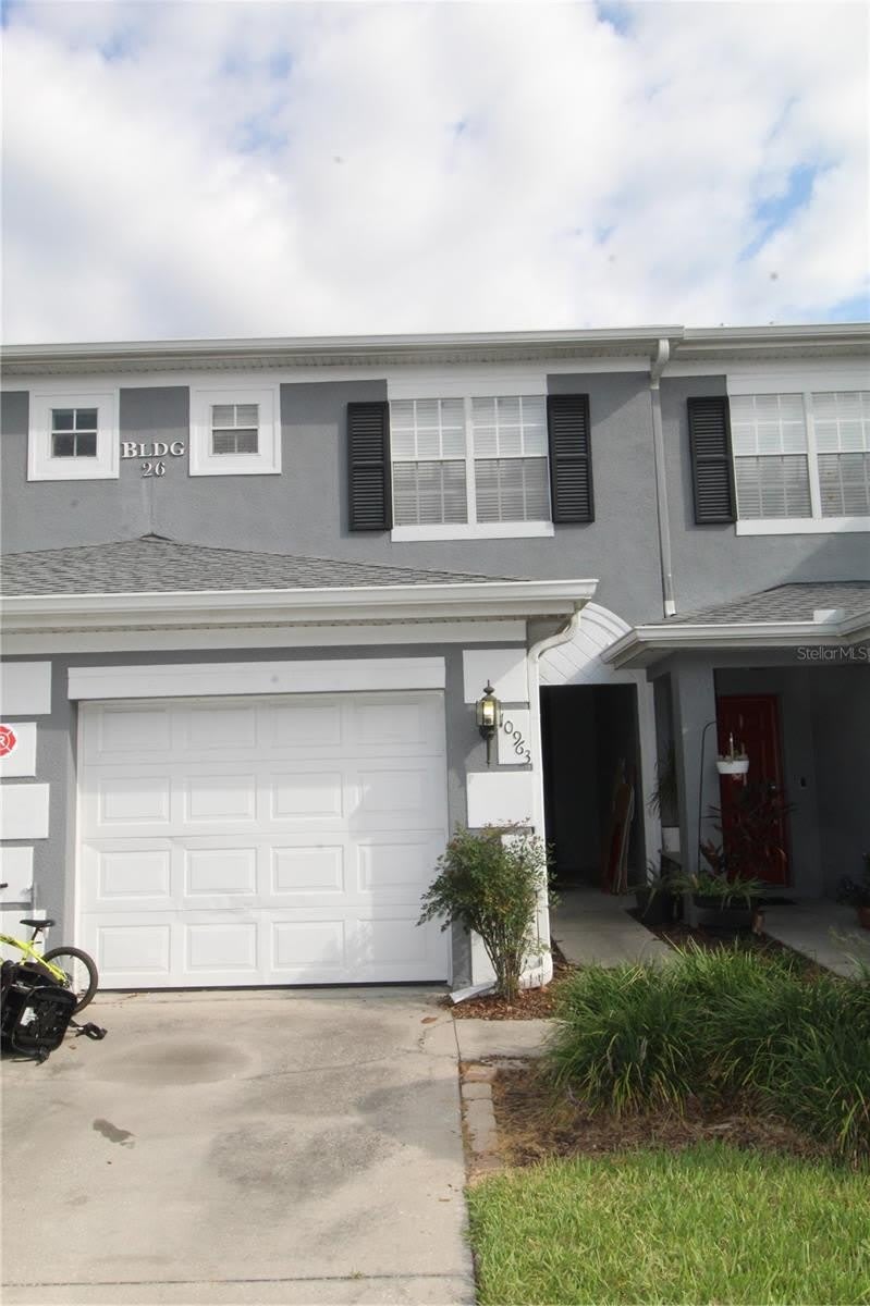 10963 SAVANNAH WOOD Drive – photo 1