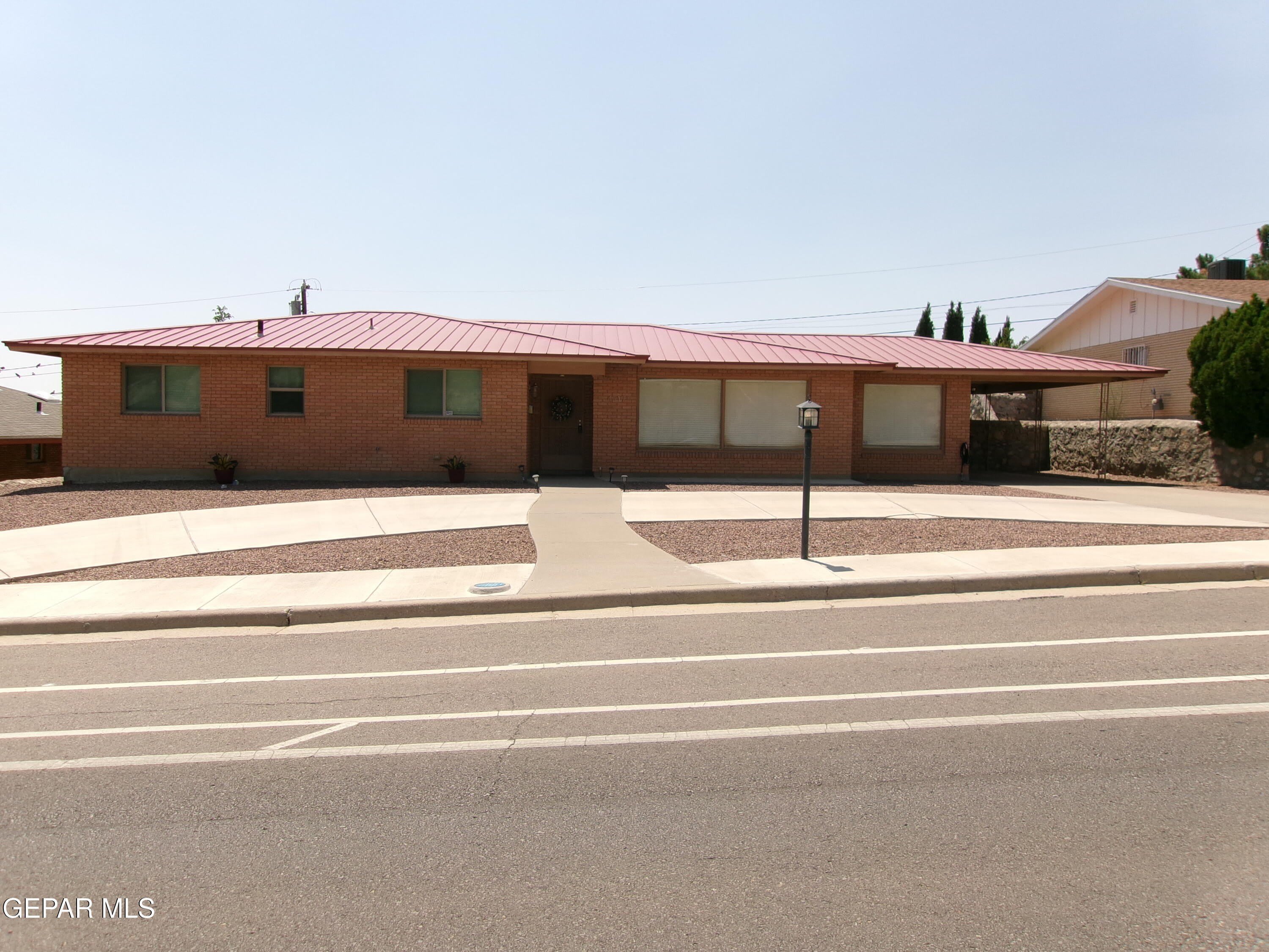 4317 N Stanton Street – photo 1