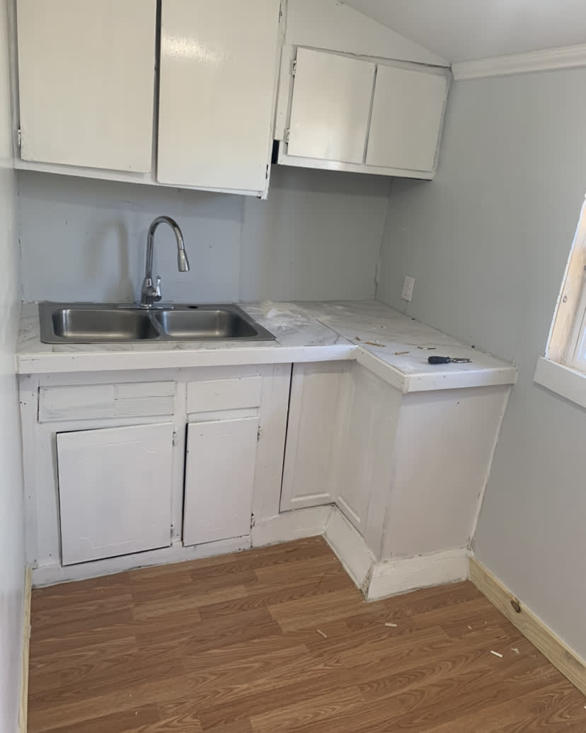 110 Duke St – photo 1