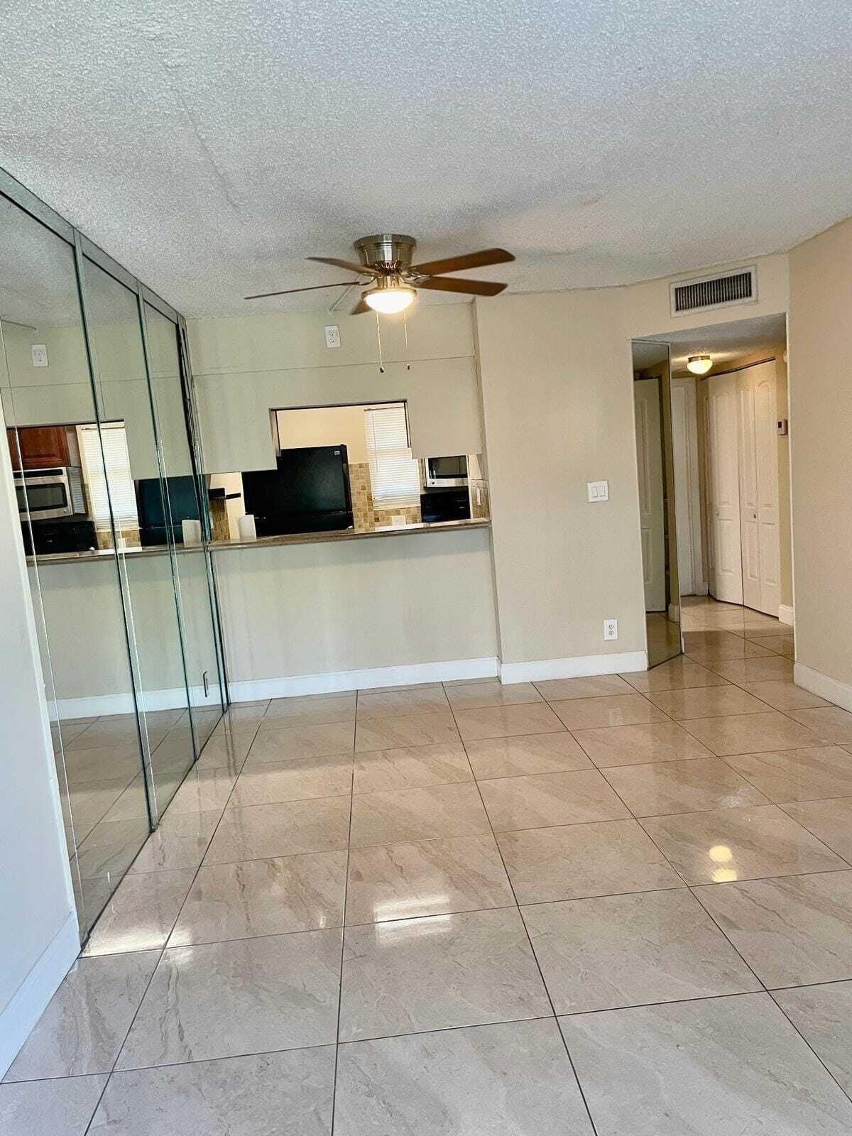 9905 Twin Lakes Drive – photo 1