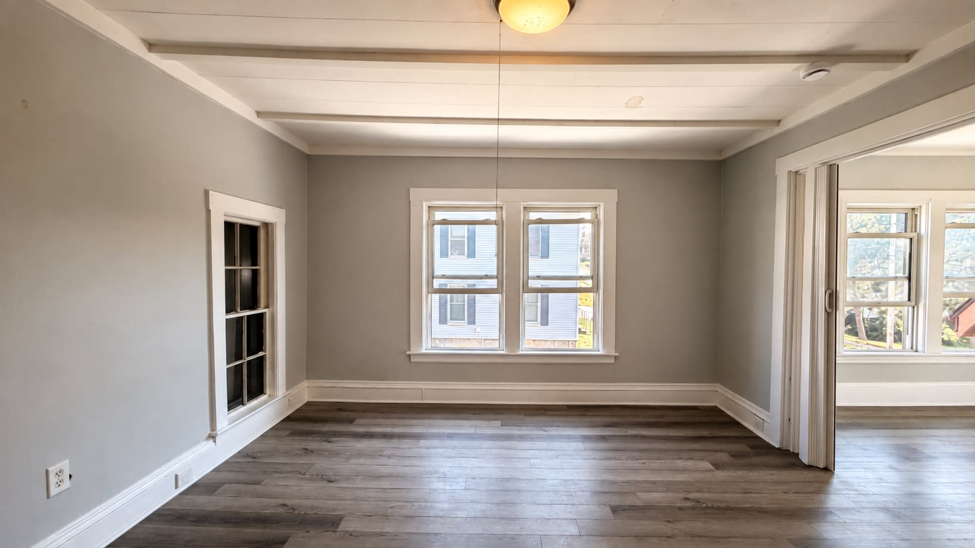 210 Center Street – photo 2