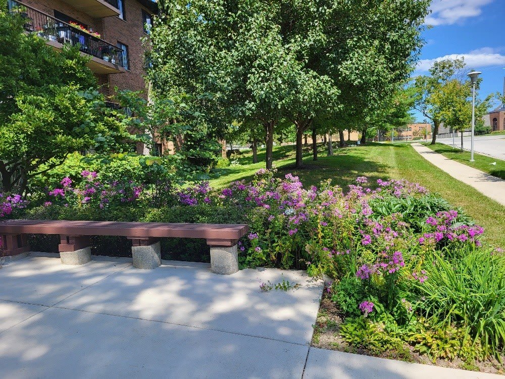 7510 FARMINGDALE Drive – photo 2