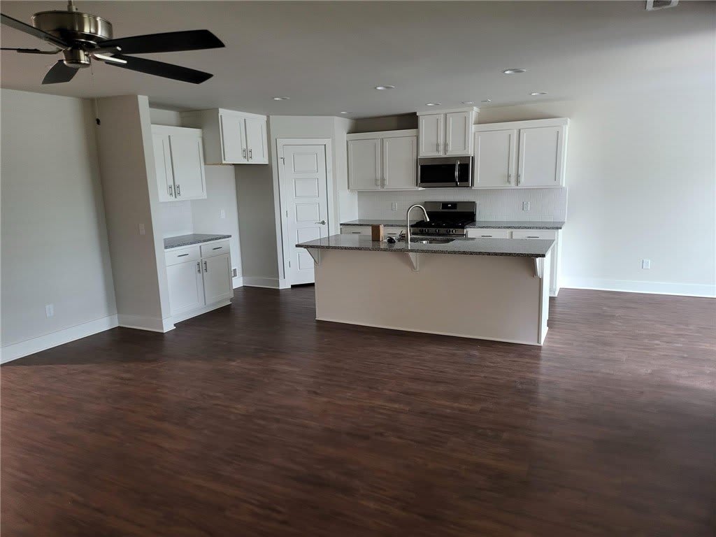 2815 Cassidy Avenue – photo 3