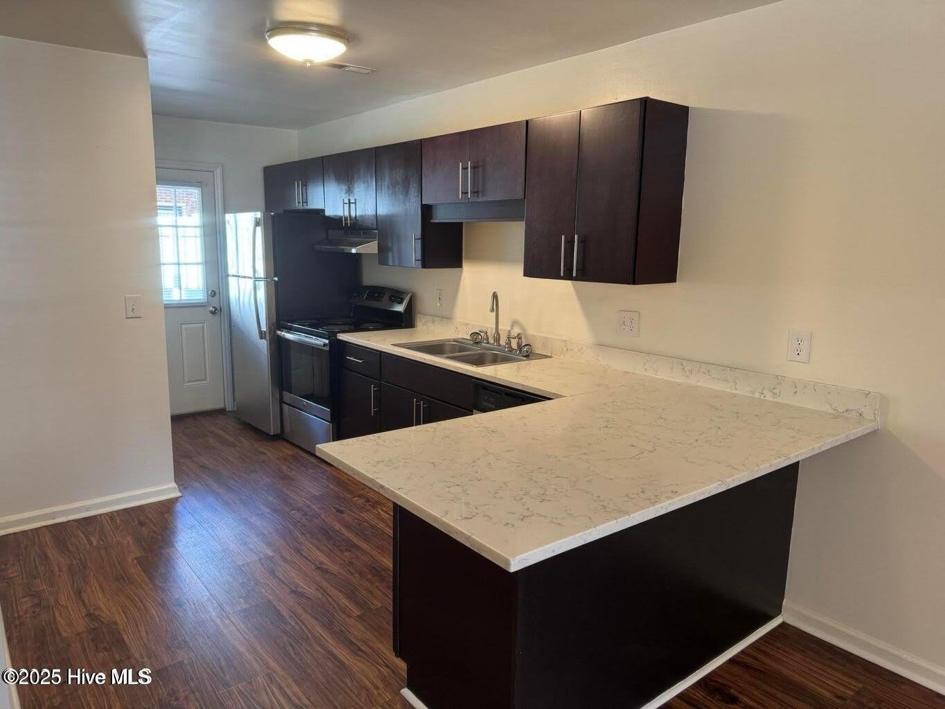 4008 Whitebridge Drive – photo 2