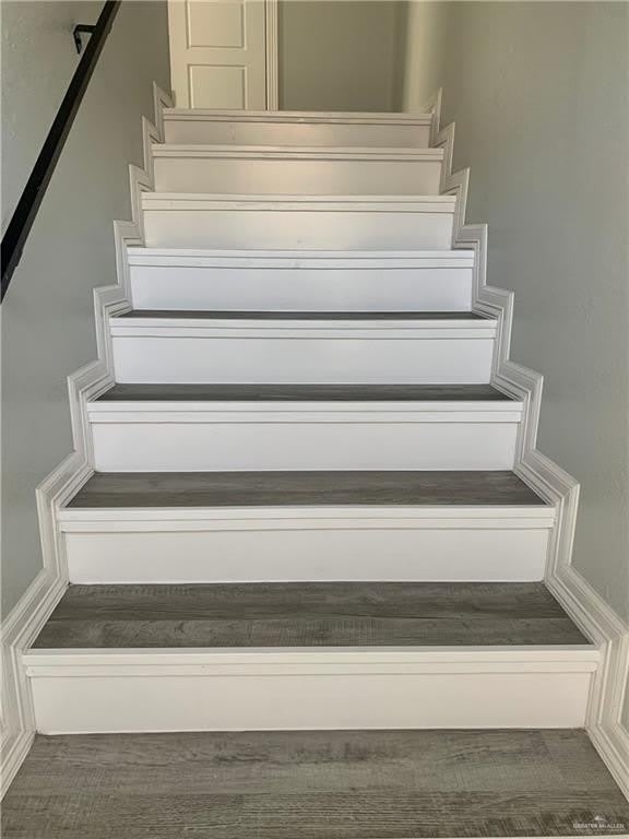 1805 Jason Avenue – photo 4