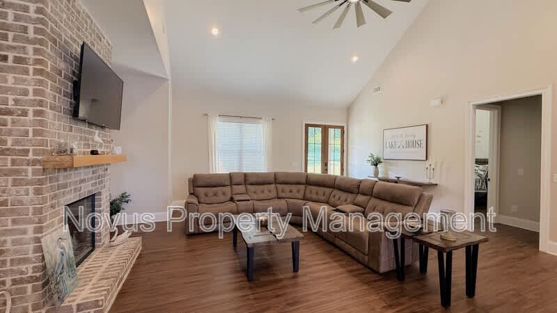 19 Paschal Road – photo 2