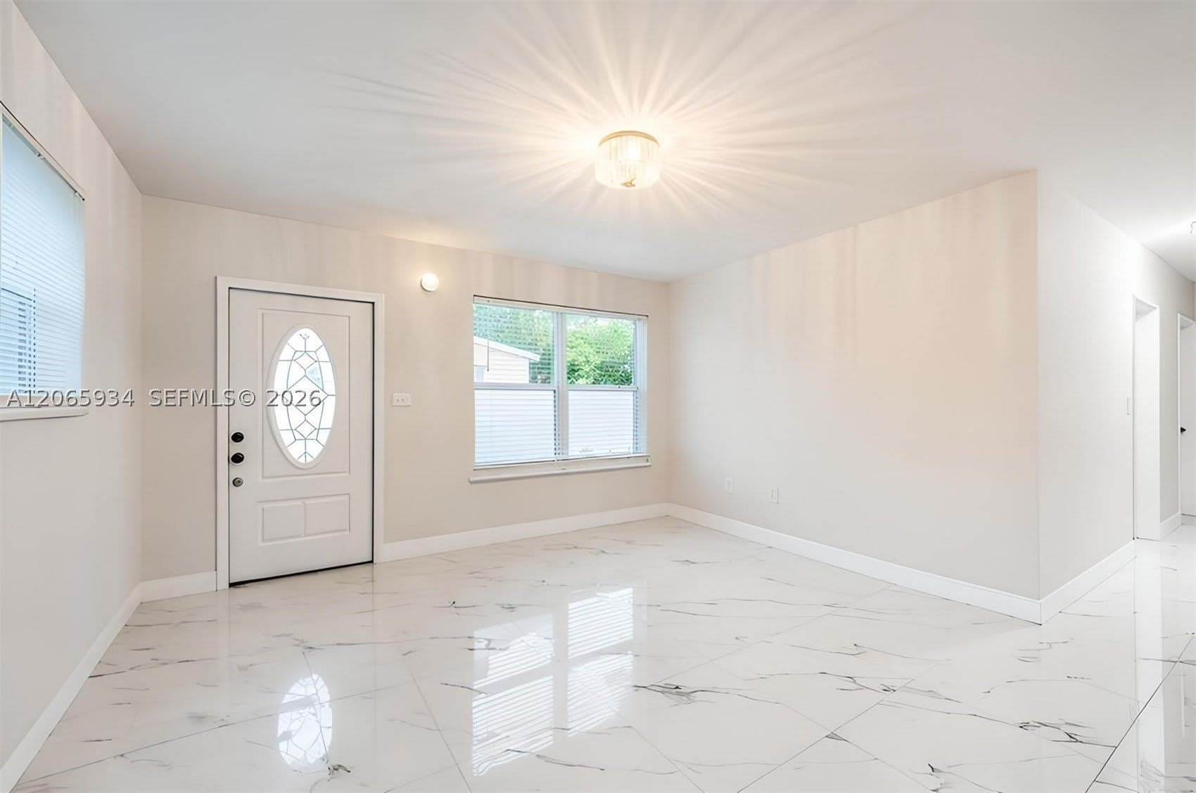 1600 N 68th Ave – photo 2