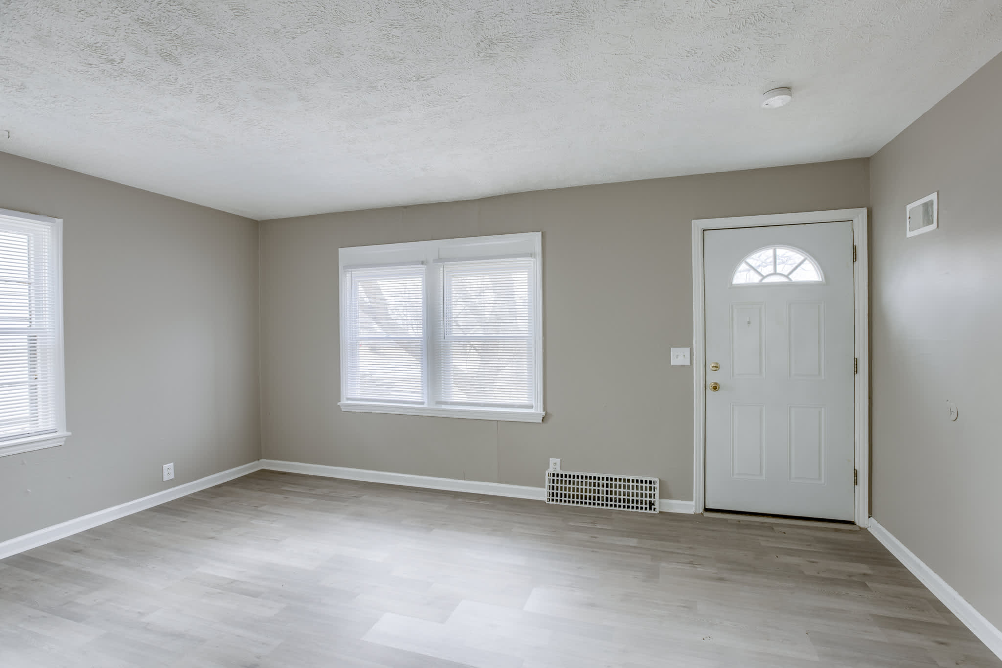 3356 North 41st Street – photo 4