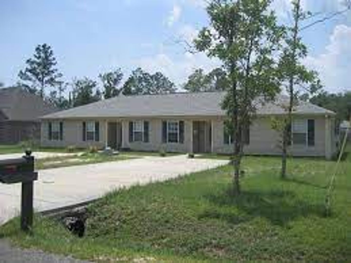 Welcome to 11082 Noel Dr., Unit A in D’Iberville, MS! – photo 2