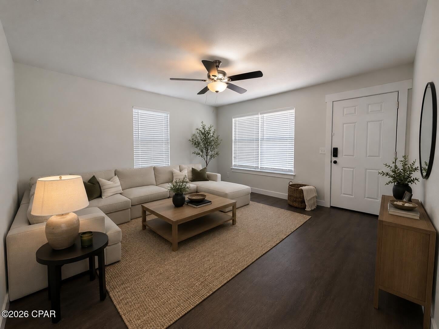 601 E 4th Court – photo 2