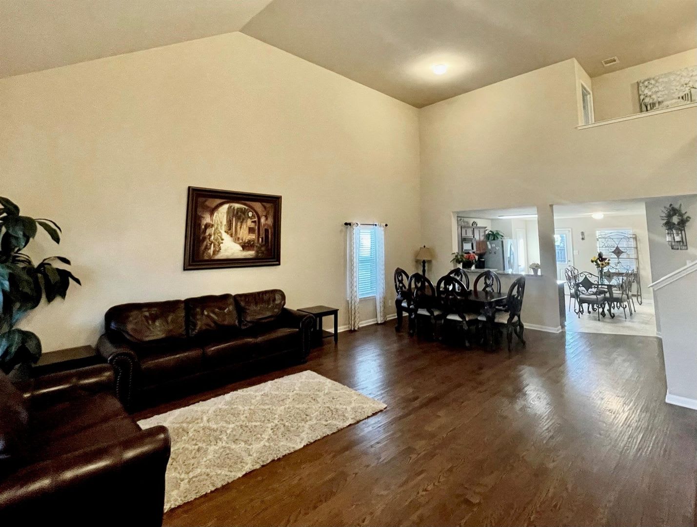 Elegant Four Bedroom Corner Lot Home With Hardwood Floors Modern Kitchen Master Suite And Community Amenities Near Hwy I 20 – photo 4