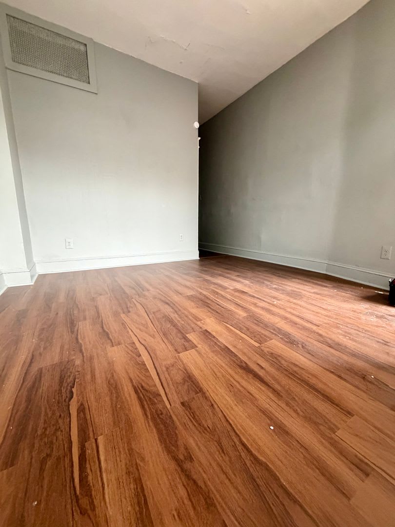 Stunning 1-Bedroom Home in the Heart of Collingdale! Available NOW! – photo 4