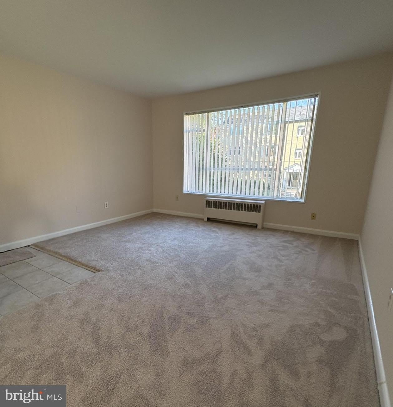 10403 MONTROSE Avenue – photo 5