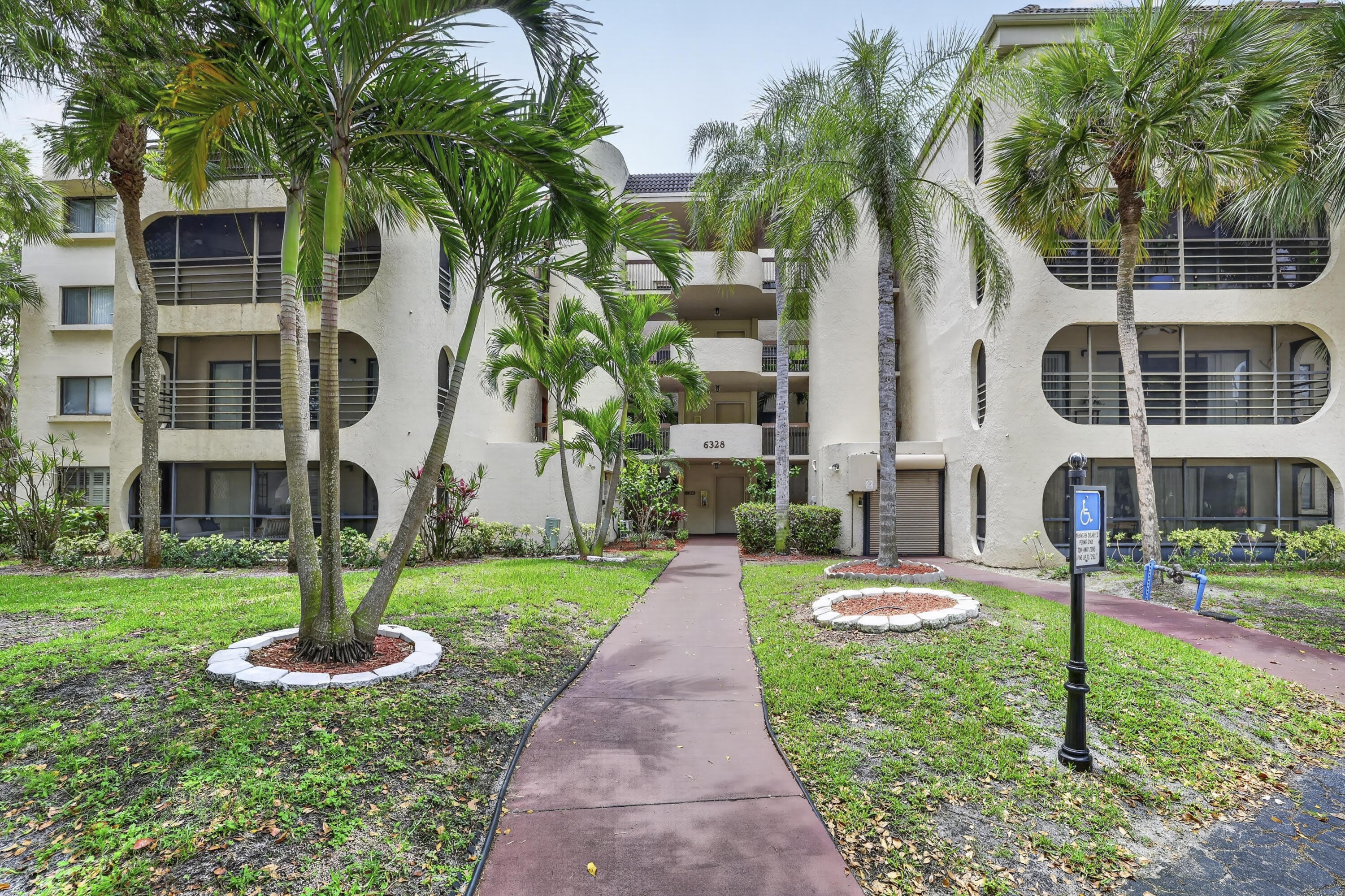 6328 W Longboat Ln W – photo 2