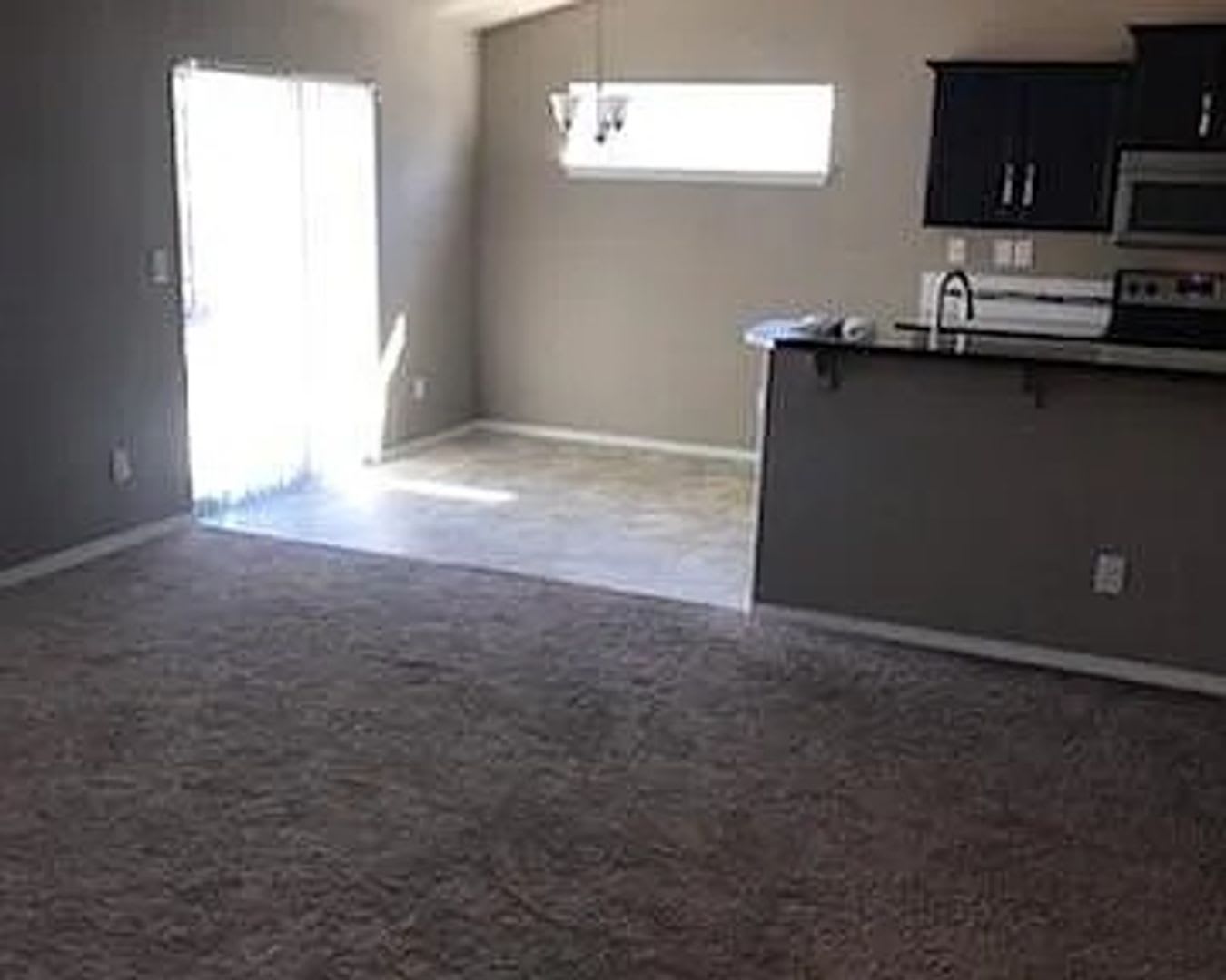 Three-bedroom House – photo 3