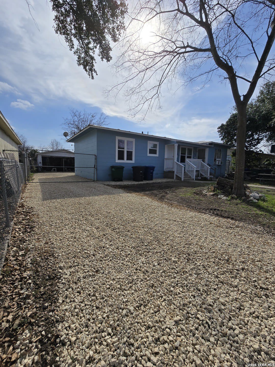 1124 Fenfield – photo 2