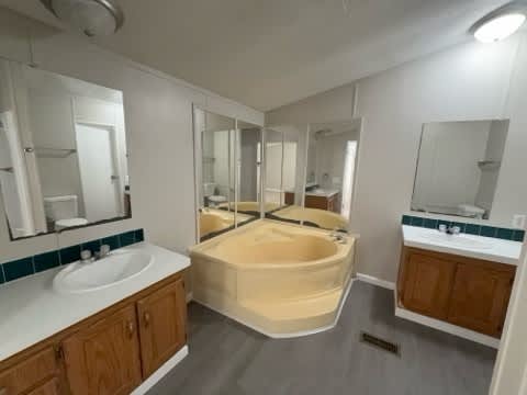 2524 Commonwealth Drive – photo 5