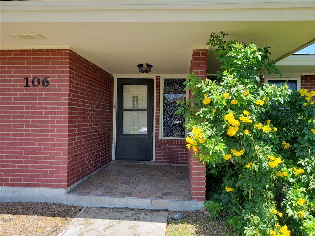 106 E Janin Circle – photo 2