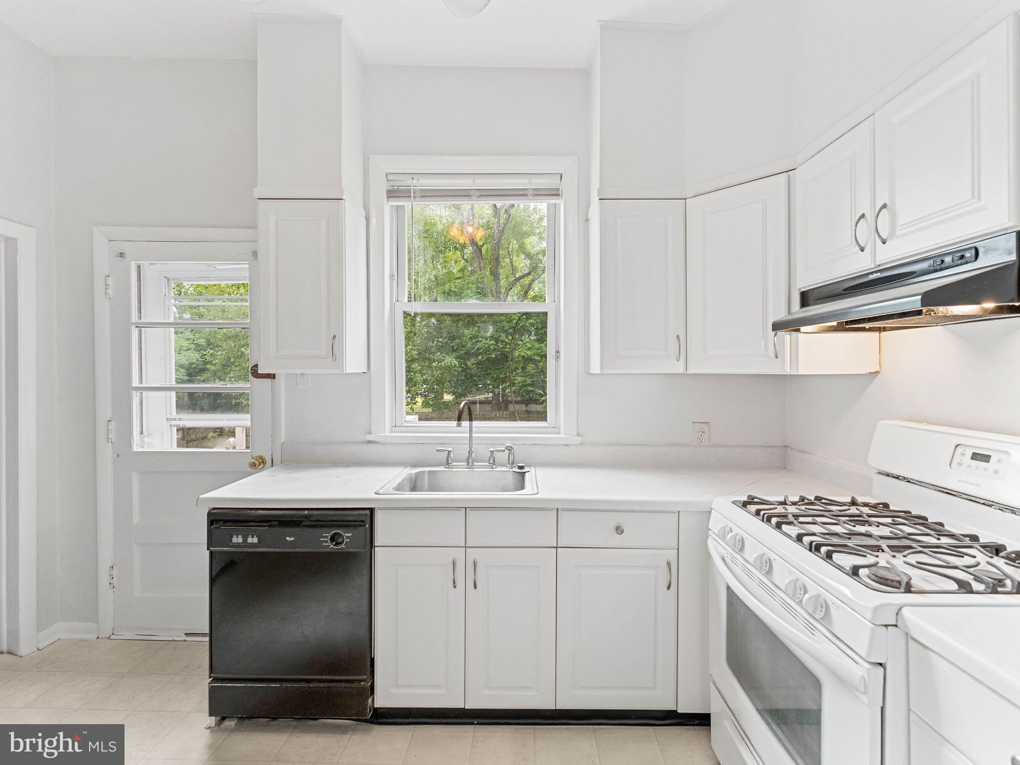 13 HADDON Avenue – photo 5