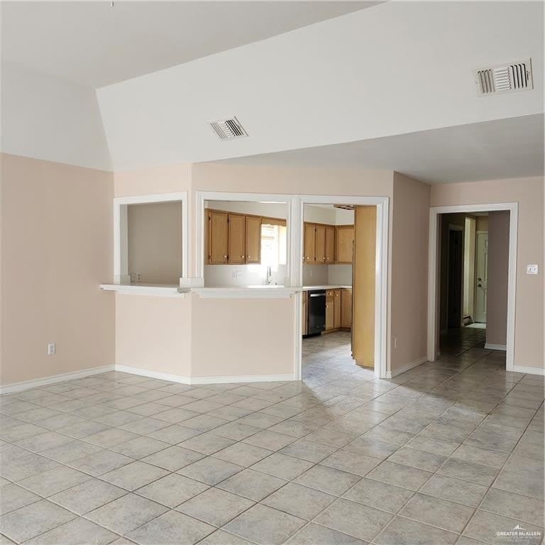 419 Country Club Drive – photo 4