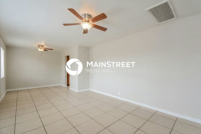 6122 East Sylvane Street – photo 3