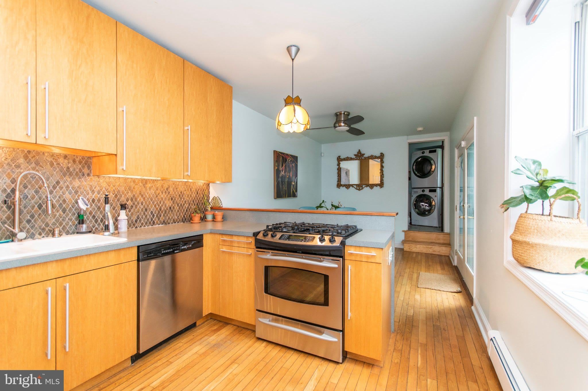 108 Richmond Street – photo 5