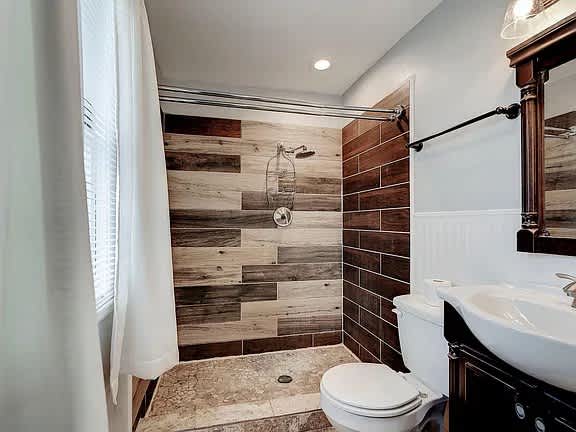 4449 Kingsley Dr – photo 5