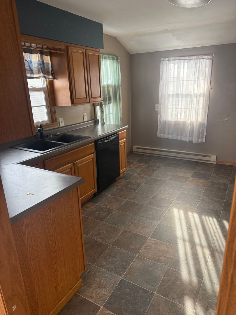 2 bed 1 bath house – photo 1