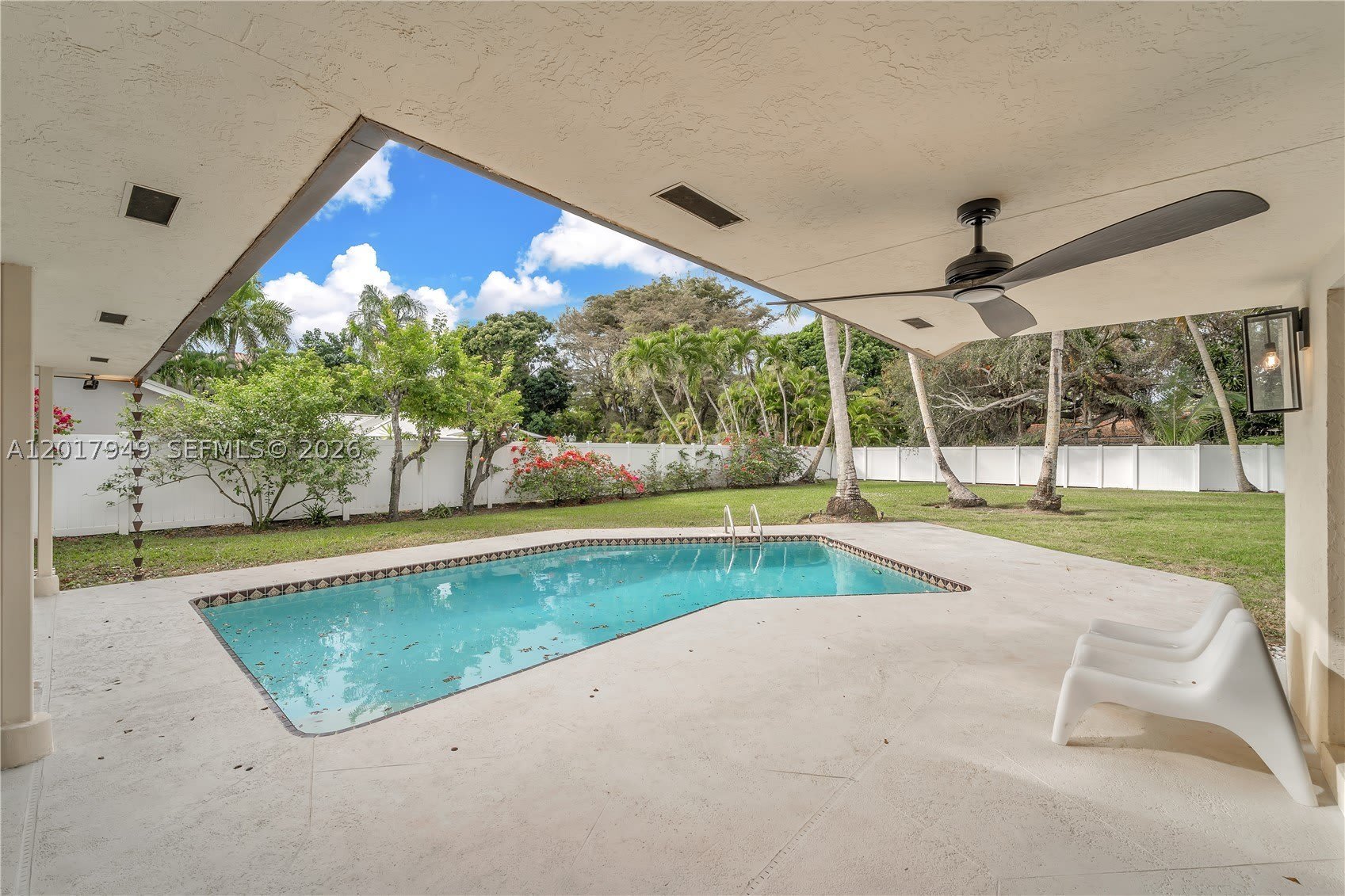10330 SW 58th Ct – photo 2