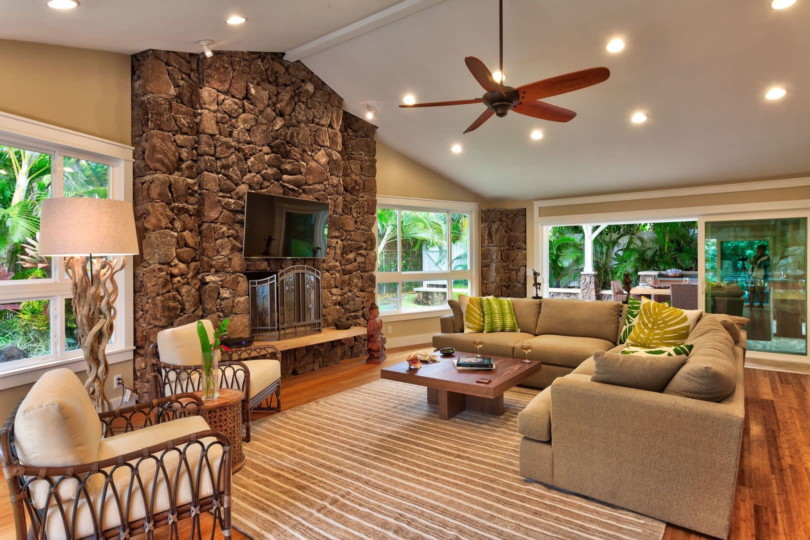 Beautiful Kailua Beachside Luxury Home w/Pool & AC. Maluhia – photo 5
