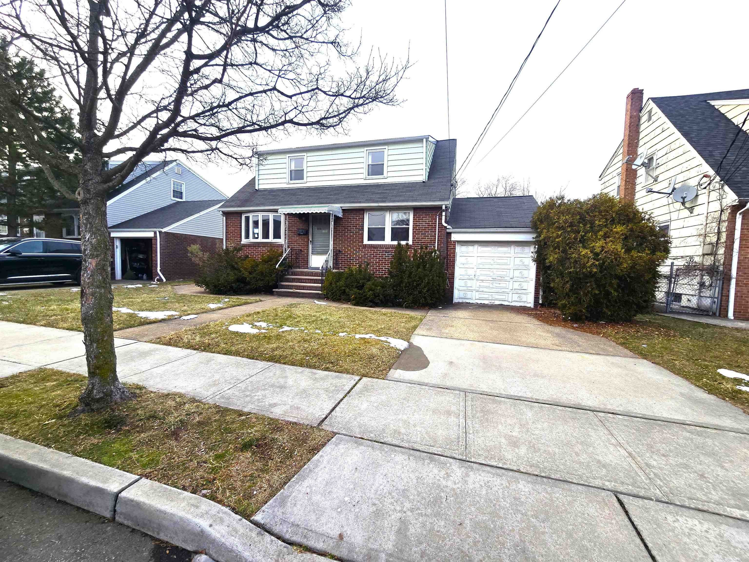 701 4Th St – photo 2