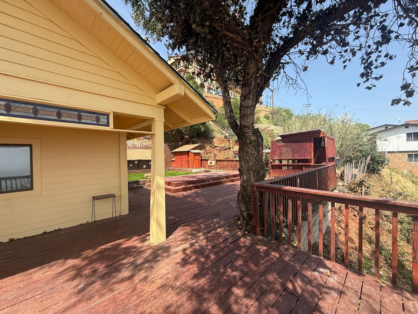 Views In Jerome – photo 3