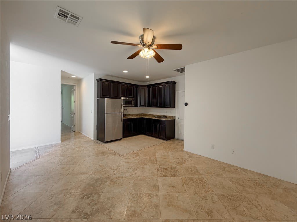 7296 Spring Flower Avenue B – photo 2