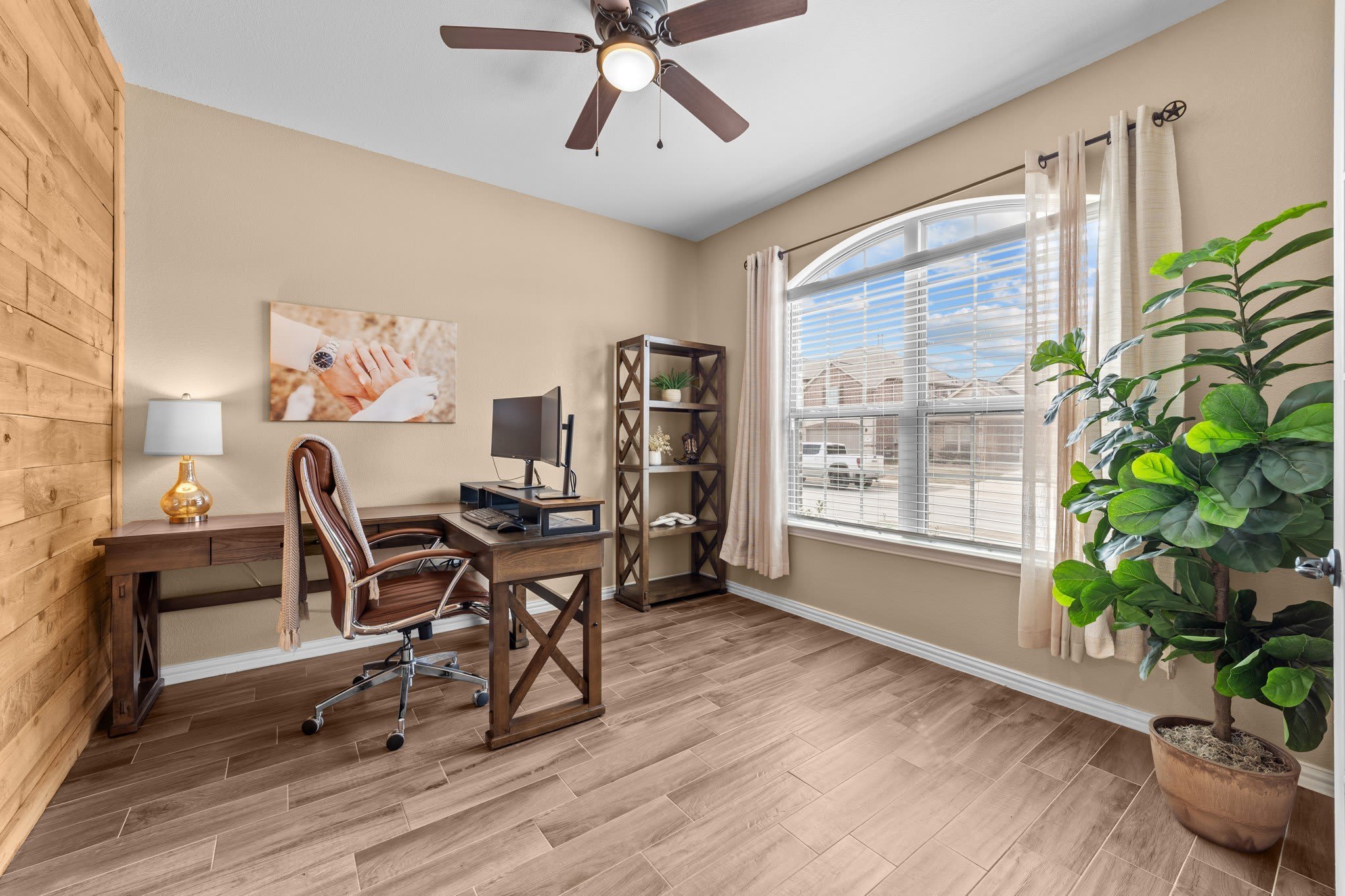 910 Black Hawk Drive – photo 5