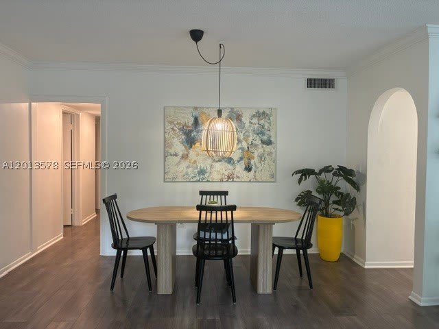 517 Menendez Ave – photo 4