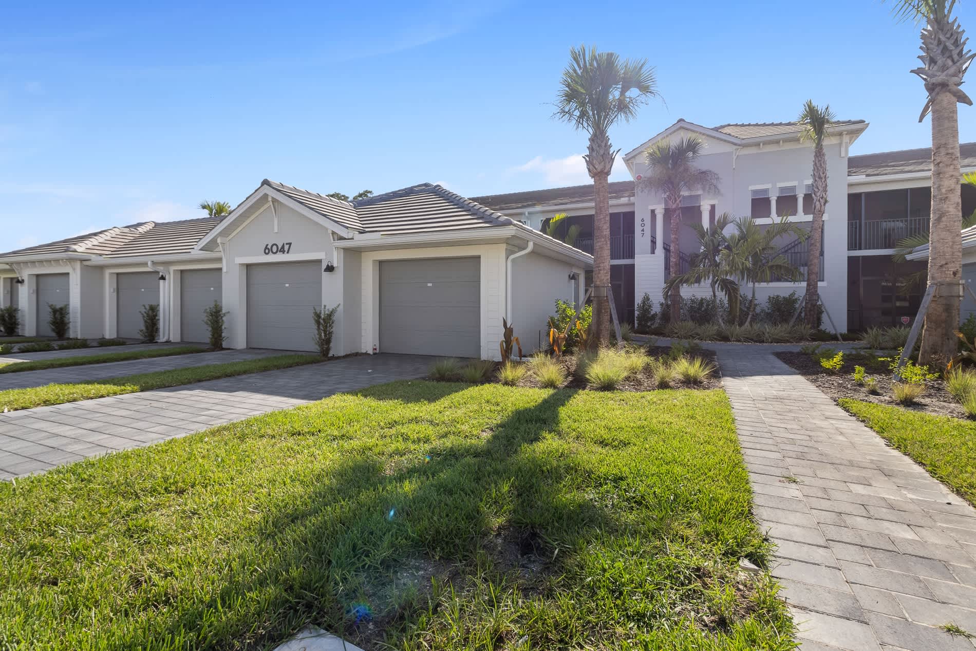 6047 Ellerston Way – photo 1