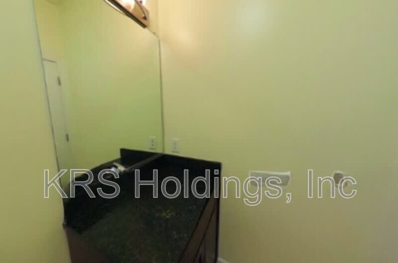 123 E Broad Street – photo 5