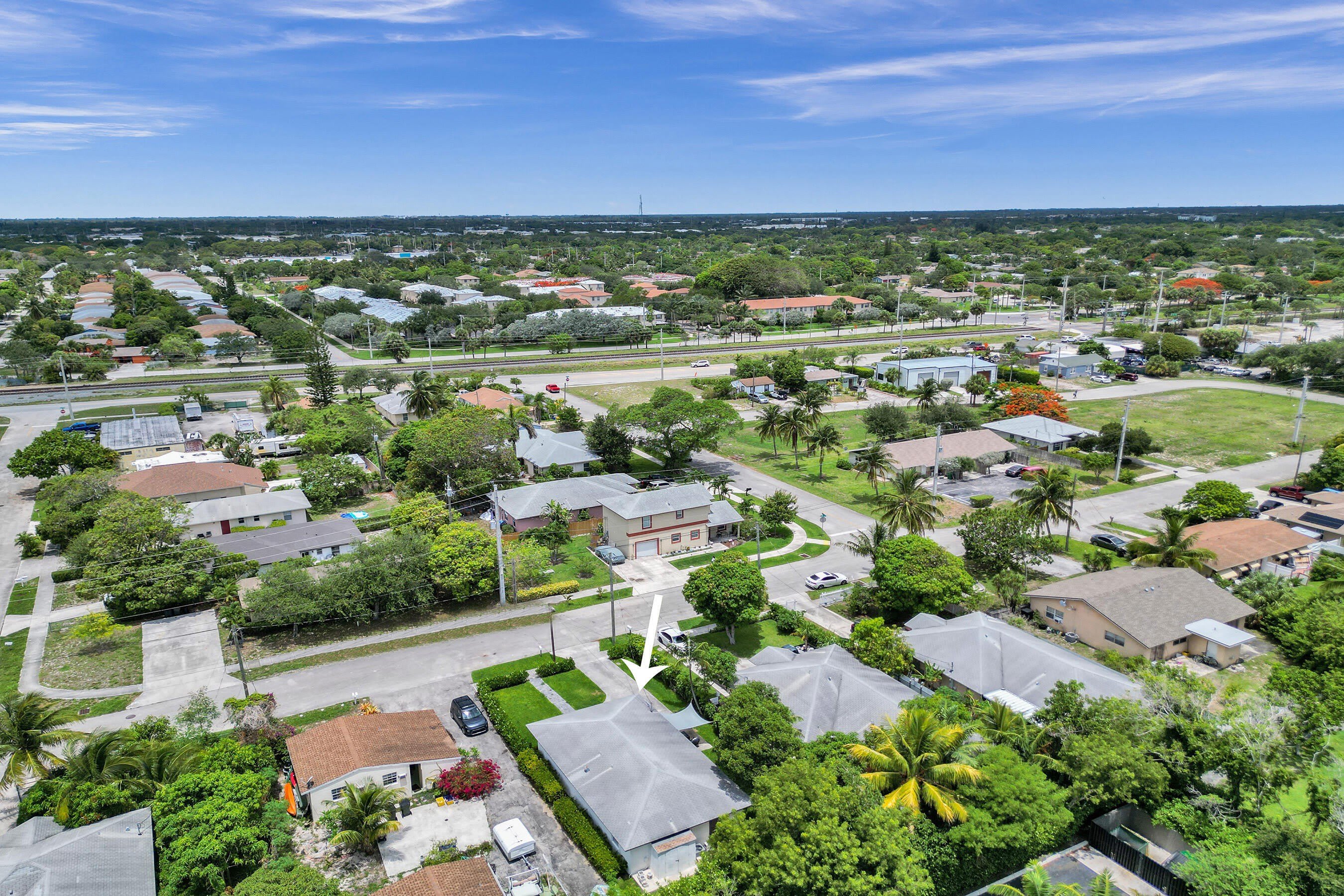 1095 Miami Boulevard – photo 5
